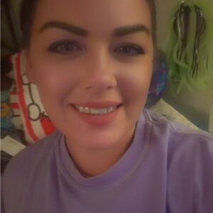 Meet your Posher, Cami